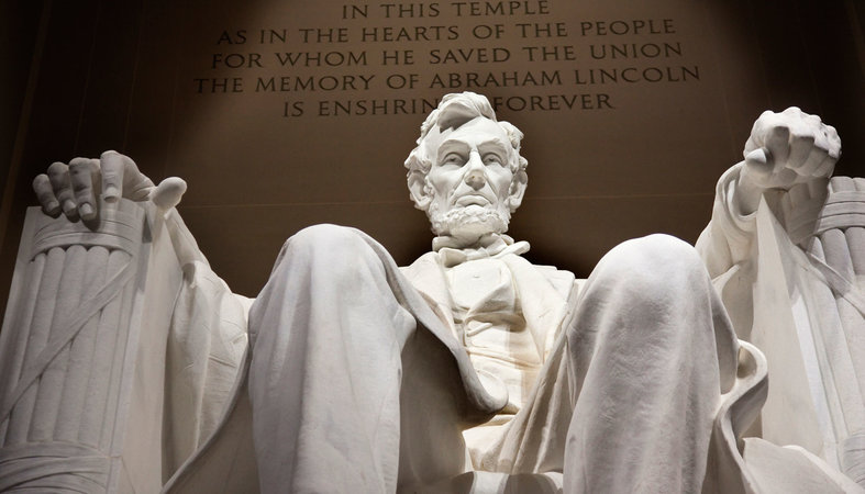 Patung Abraham Lincoln, sumber : Washingtong.org