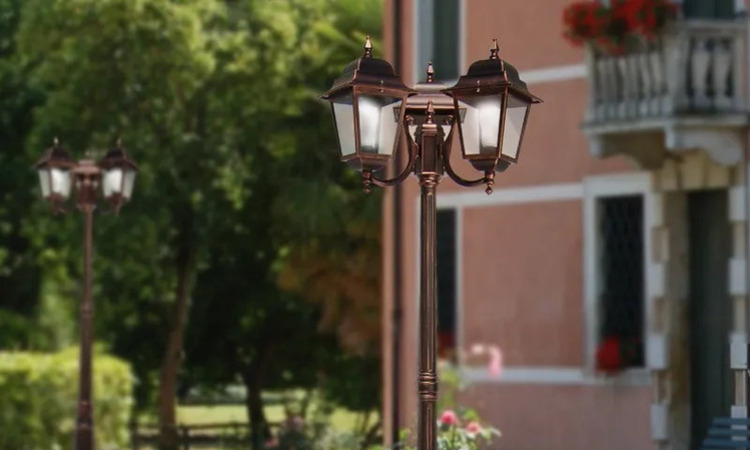 Lampu Taman Unik Berbahan Tembaga Cocok Untuk Konsep Outdoor Yang Lebih Menawan Copper Leluhur 