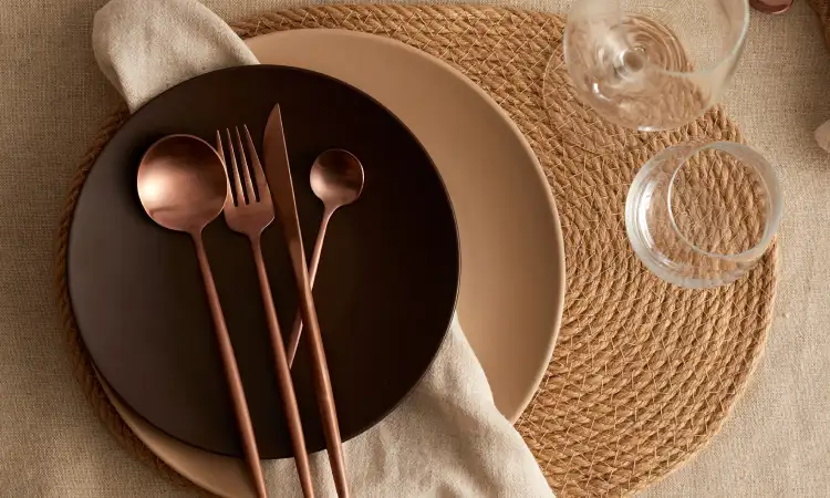 Cutlery Set Tembaga, Sumber: etsystatic.com