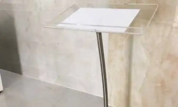 Kombinasi material akrilik, Sumber: padiumkm.id