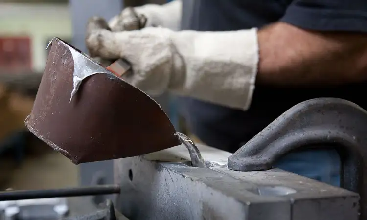 Die casting, Sumber: rakgudangheavyduty.com
