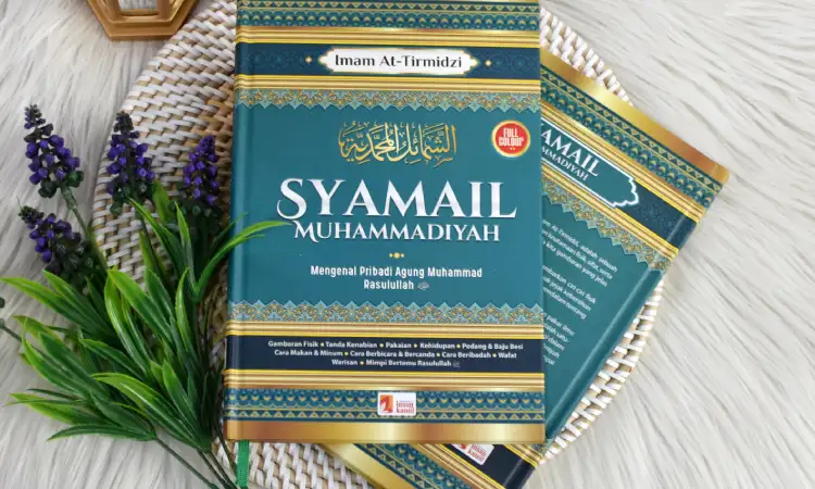 Kitab yang membahas terkait cincin Nabi Muhammad, Sumber: lazada.co.id