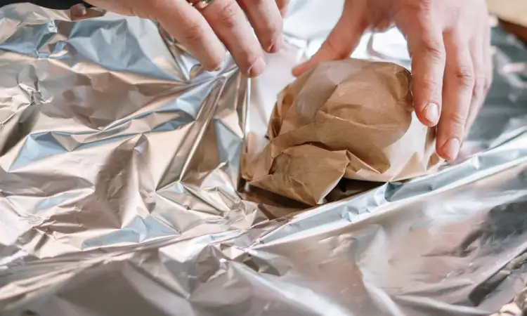 Aluminium foil, Sumber: pexels.com